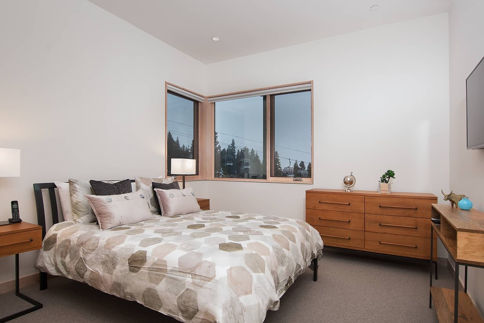 Stellar Residence - Image 18