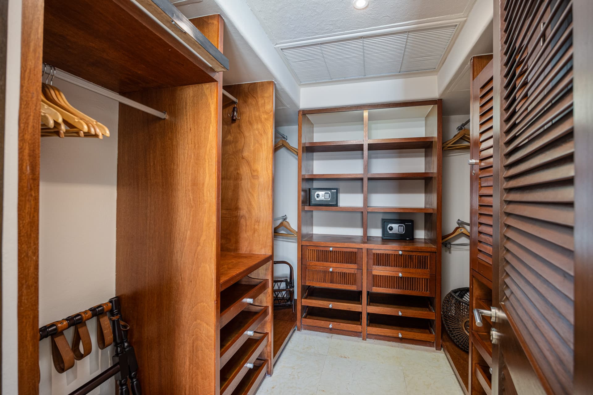 Casa Bahia - Image 20