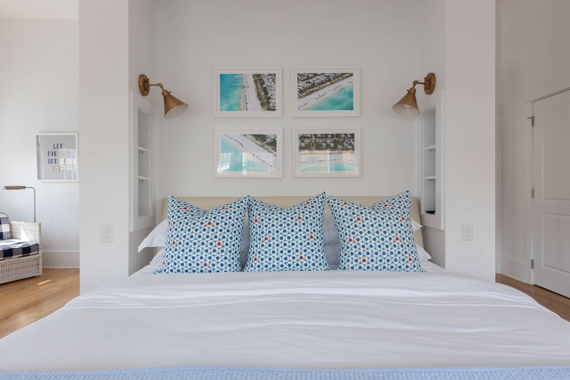 Center Stage - Image 26