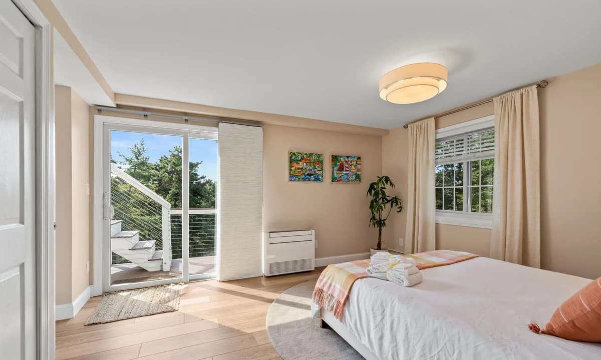 Over the Horizon - Image 22