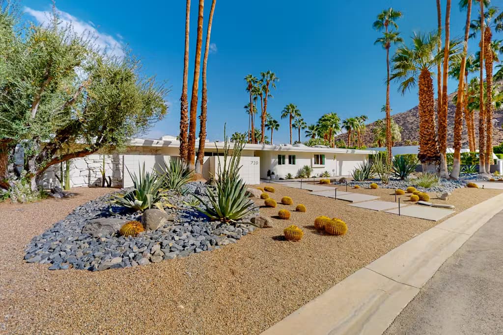 Vista Las Palmas - Image 50