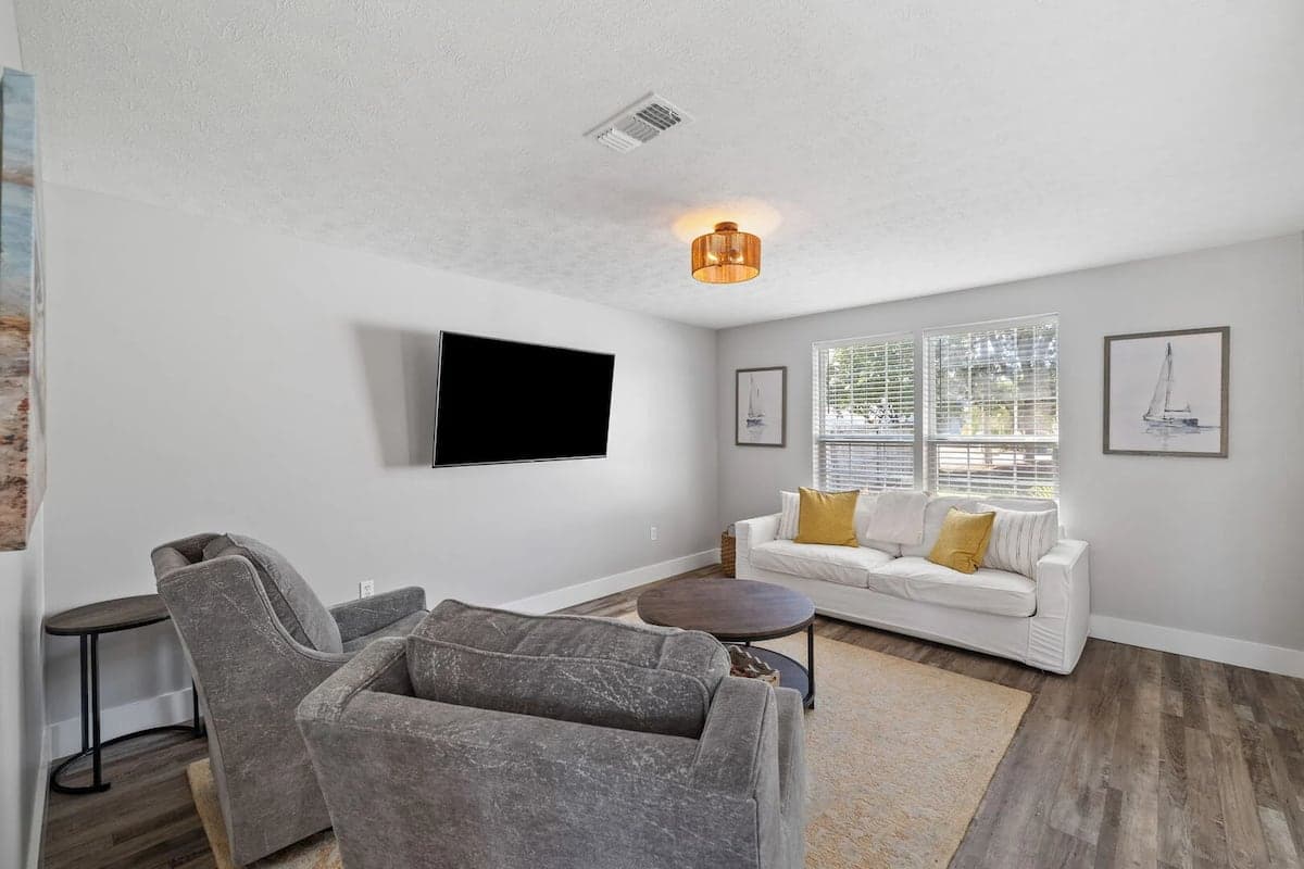 G By The Sea - Image 7