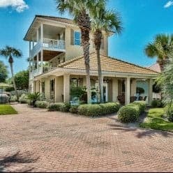 Palmetto Palms House - Image 1