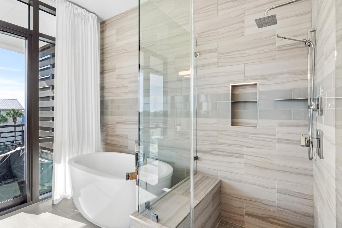 Crest One - Image 11