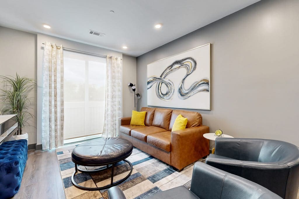 Muse Condo #209 - Image 1