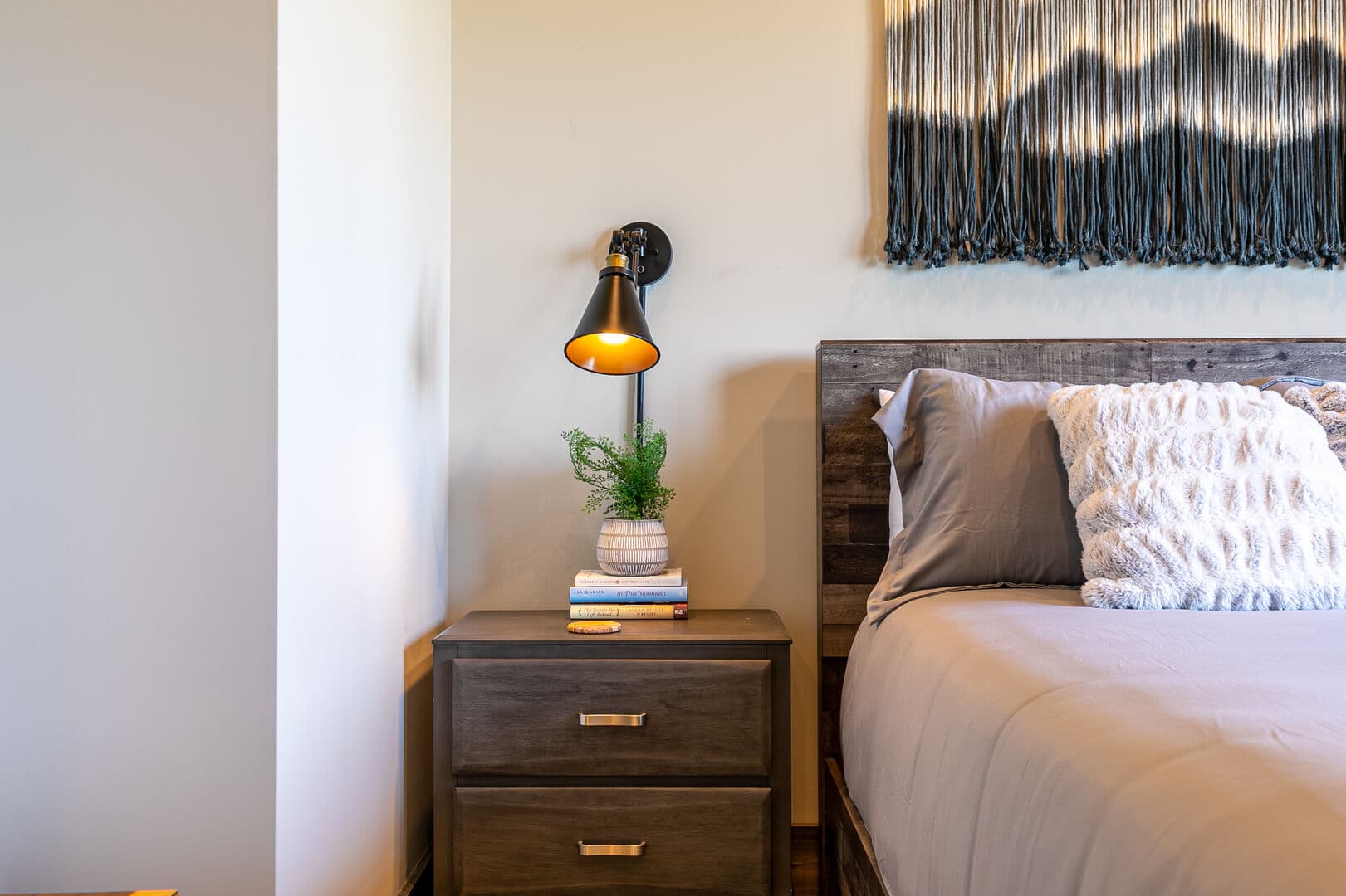 Just Bluffin' at Eagles Nest - Image 15