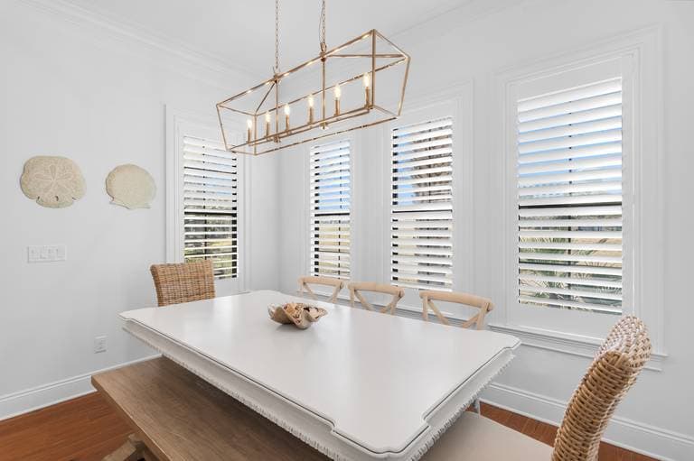 Villa Lago #1856 - Image 9