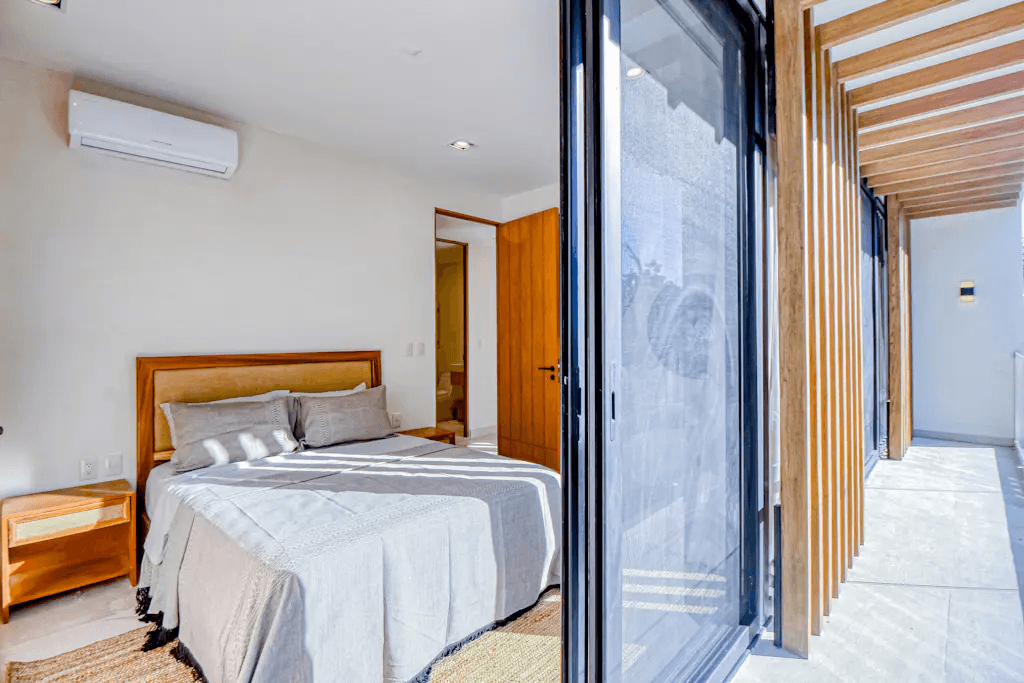 Wanderlust Meadows - Image 14