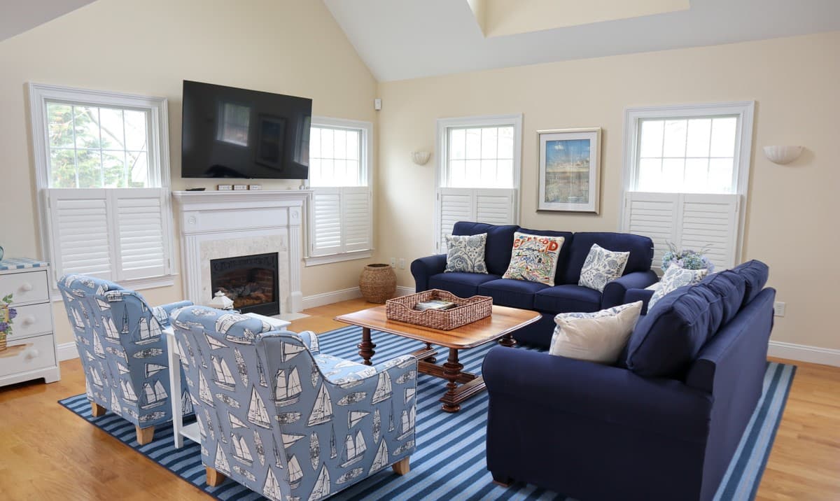 Stones Throw - Image 4