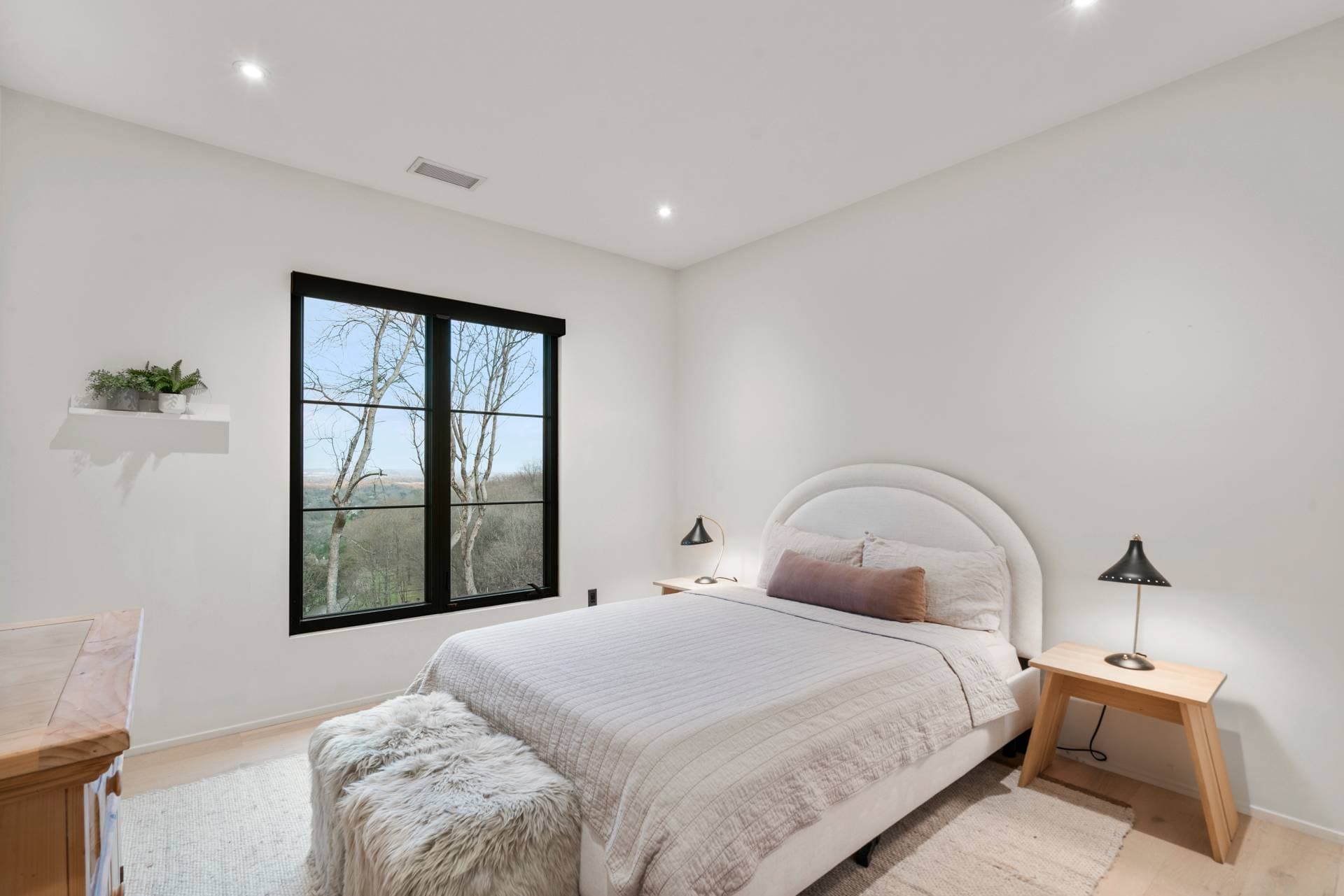 Hilltop Hideaway - Image 22