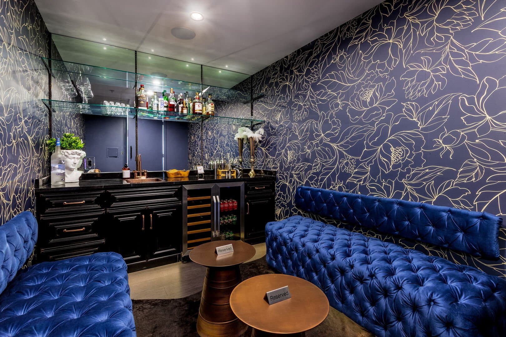 Valle Vista Manor - Image 25