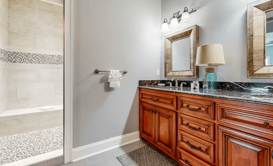 Bahama Breeze House - Image 23