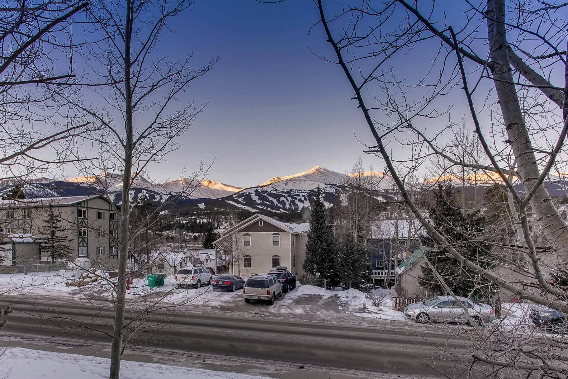 Apres on French Street - Image 28