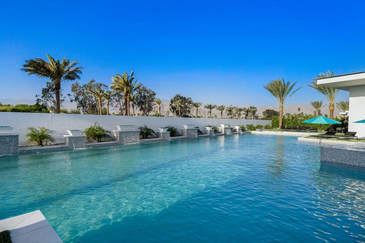 Bravo Villa #10 - Image 66