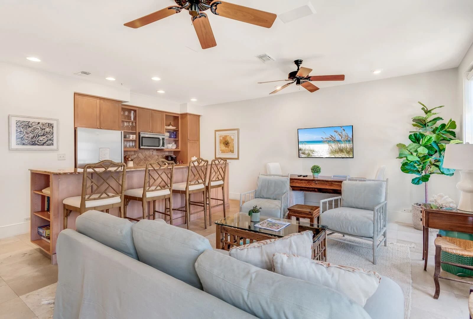 Main Street Penthouse - Image 4