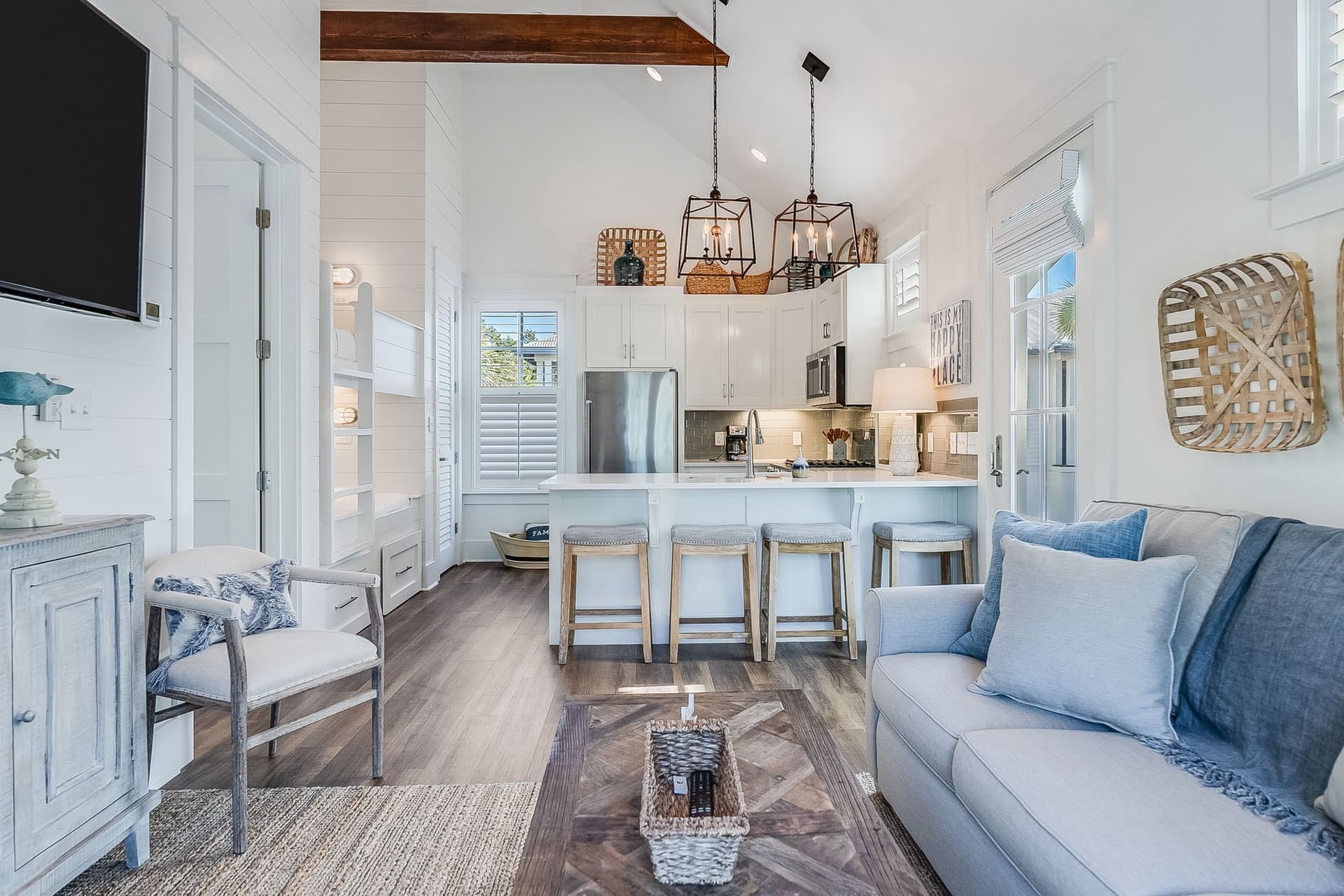 Southern Breeze - Image 83