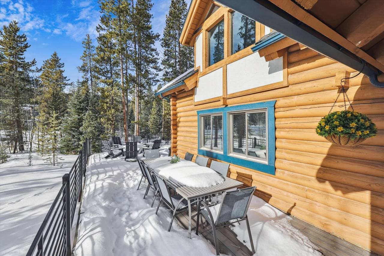 American Way Chalet - Image 63