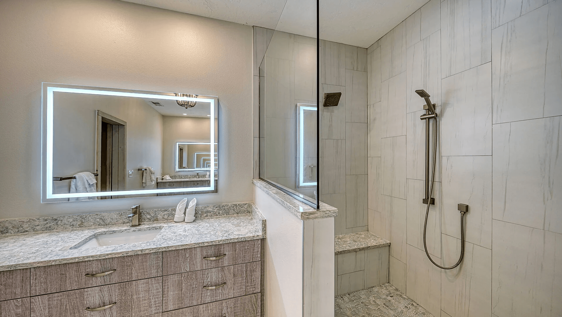 Pearl on the Bay - Image 45