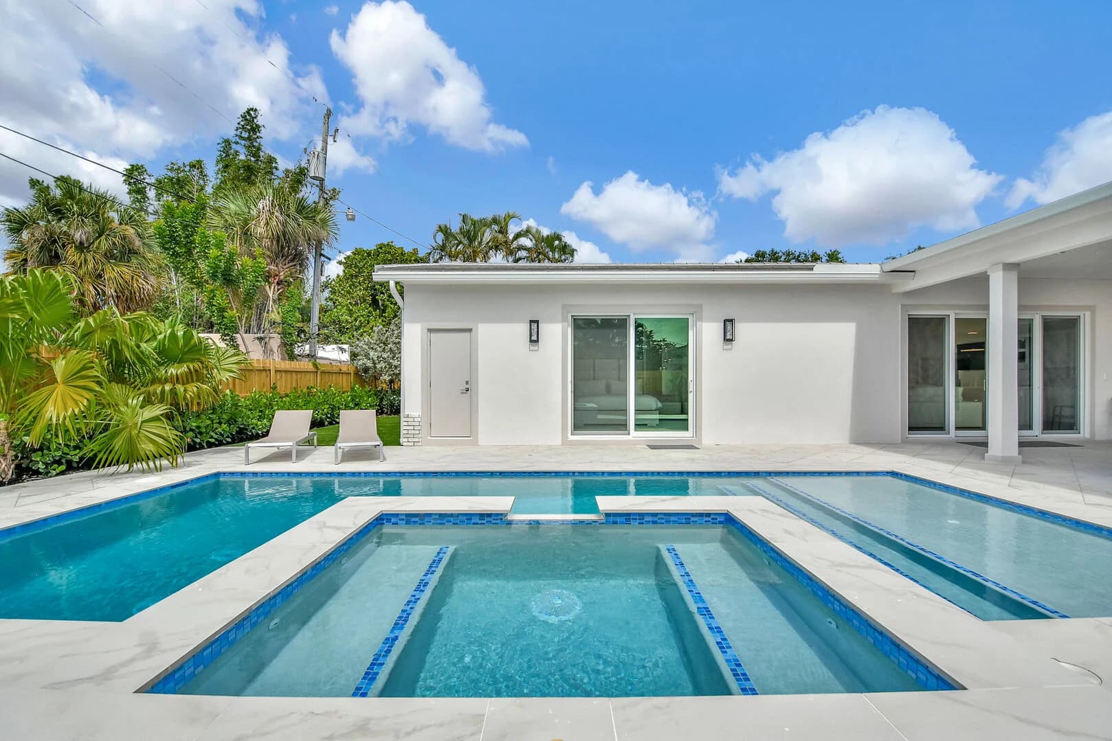 Andrews Place - Image 2