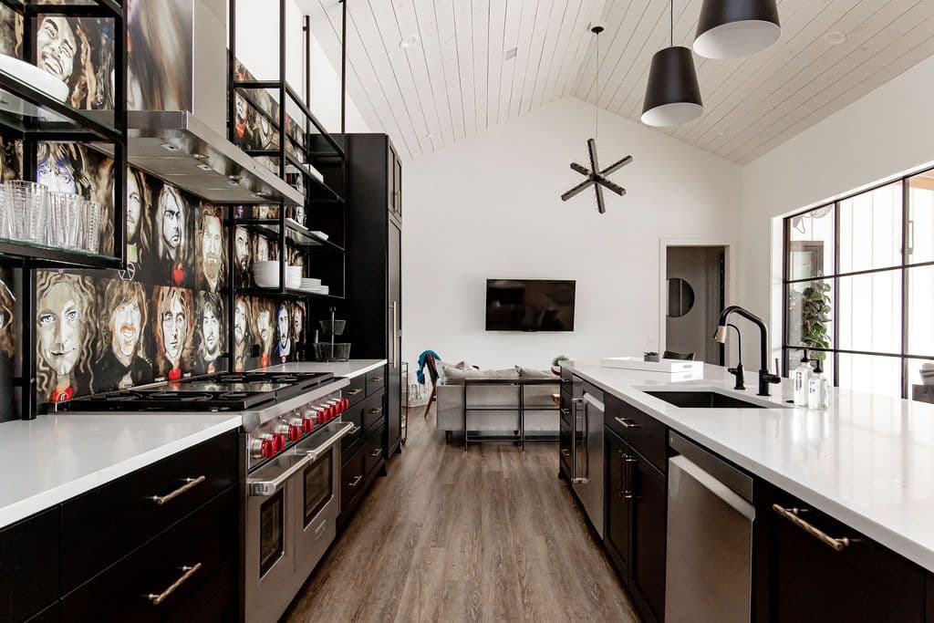 The Owners House - Image 27