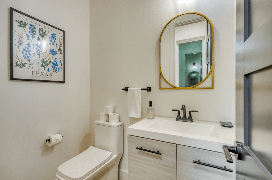 Maverick Place - Image 29