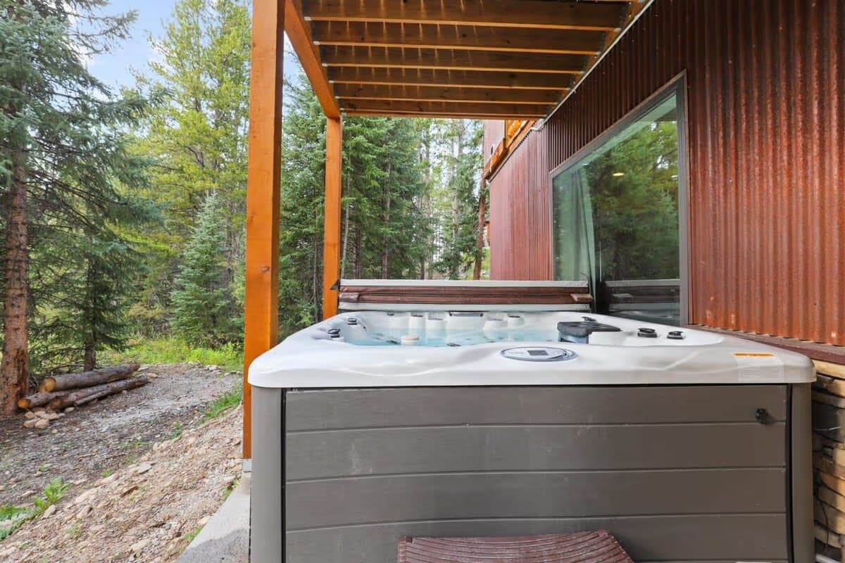 Serene Lodge - Image 2