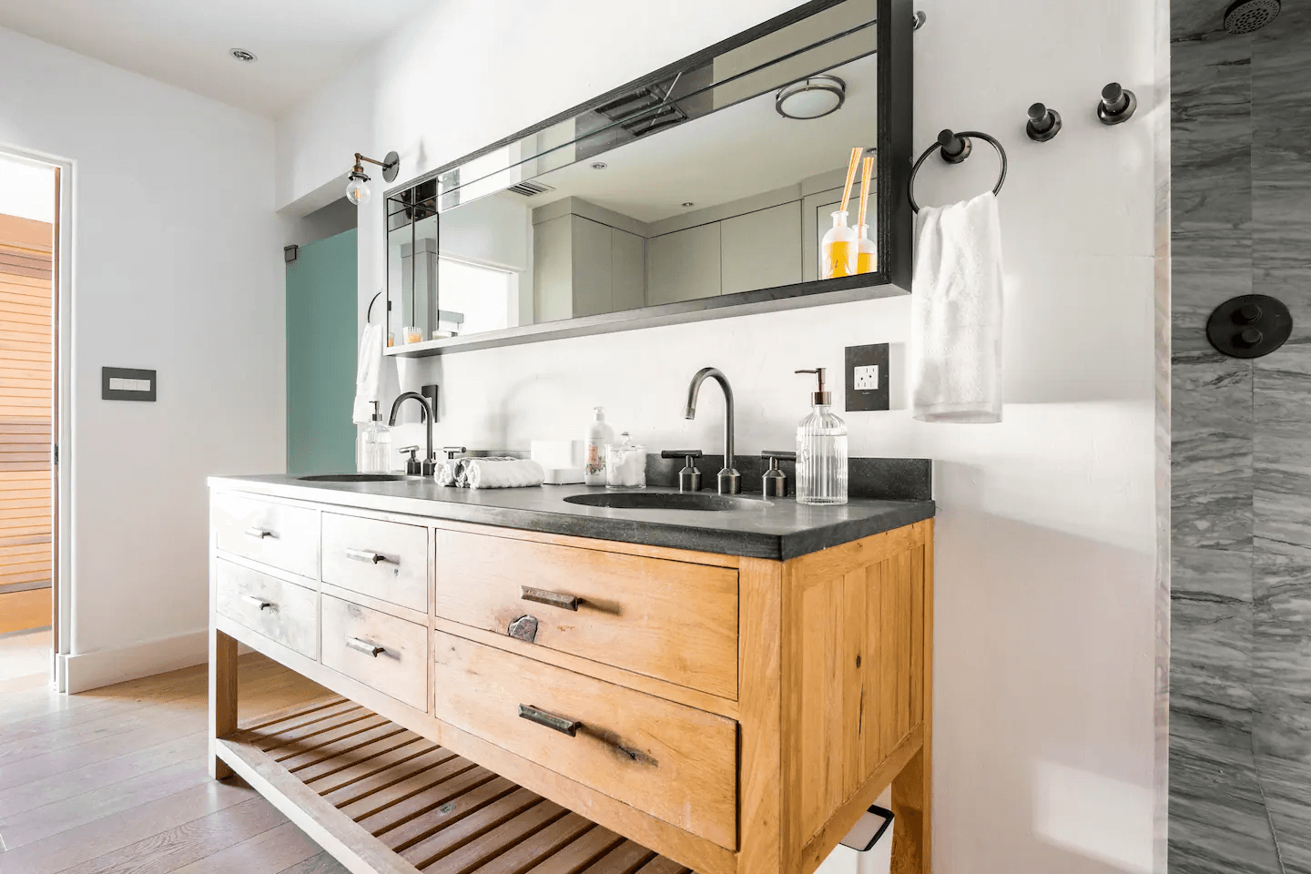 Ocean Haus - Image 29