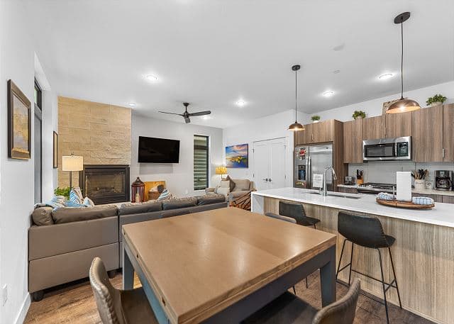 River West Condos #714  - Image 5
