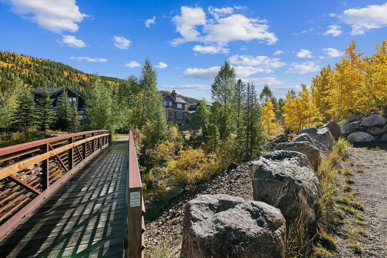 Creekside Escape - Image 48