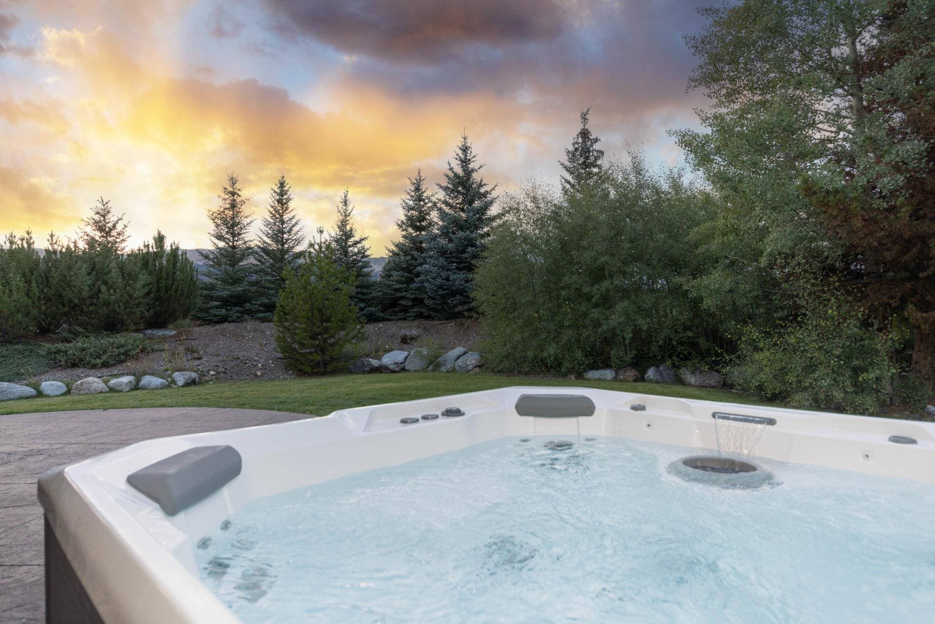 Modern Ski Home - Image 2