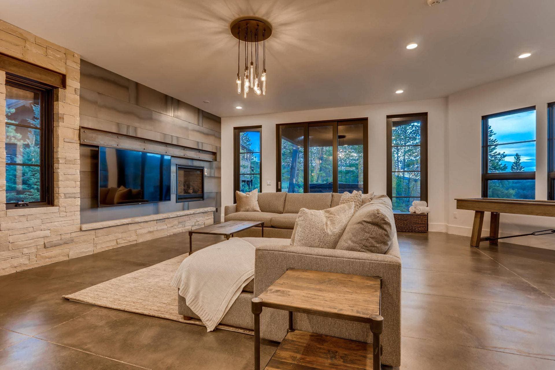 Iron Eagle Landing - Image 35