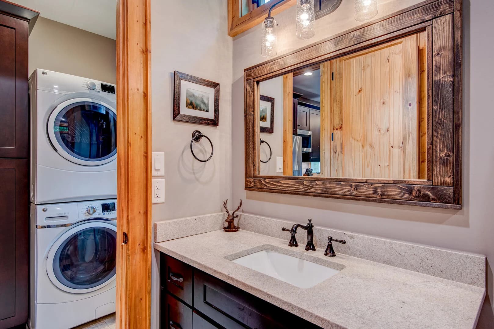 Banner View - Image 31