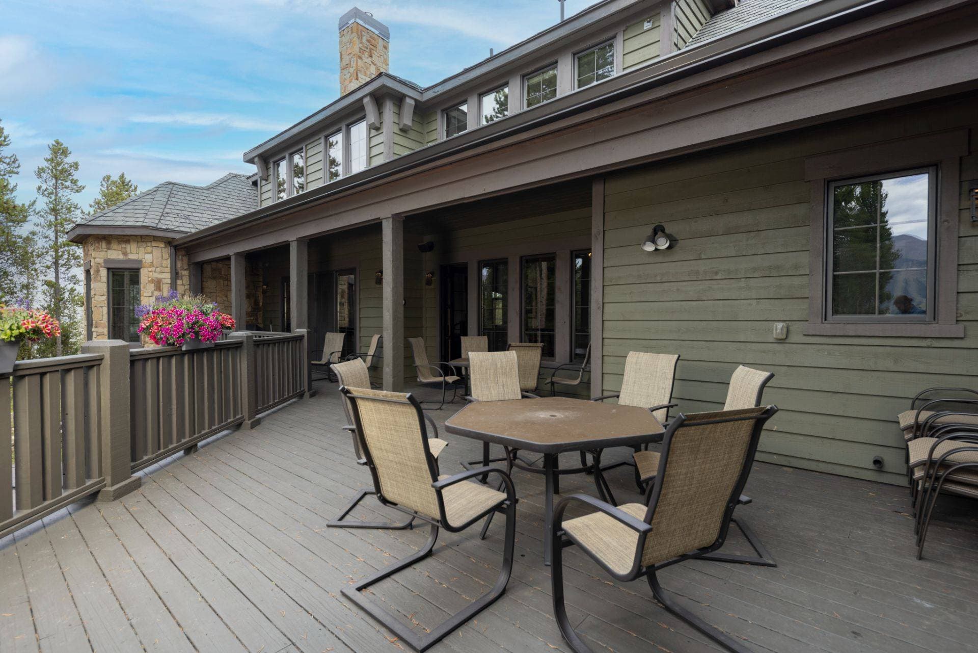 Estate at Baldy Ridge - Image 37