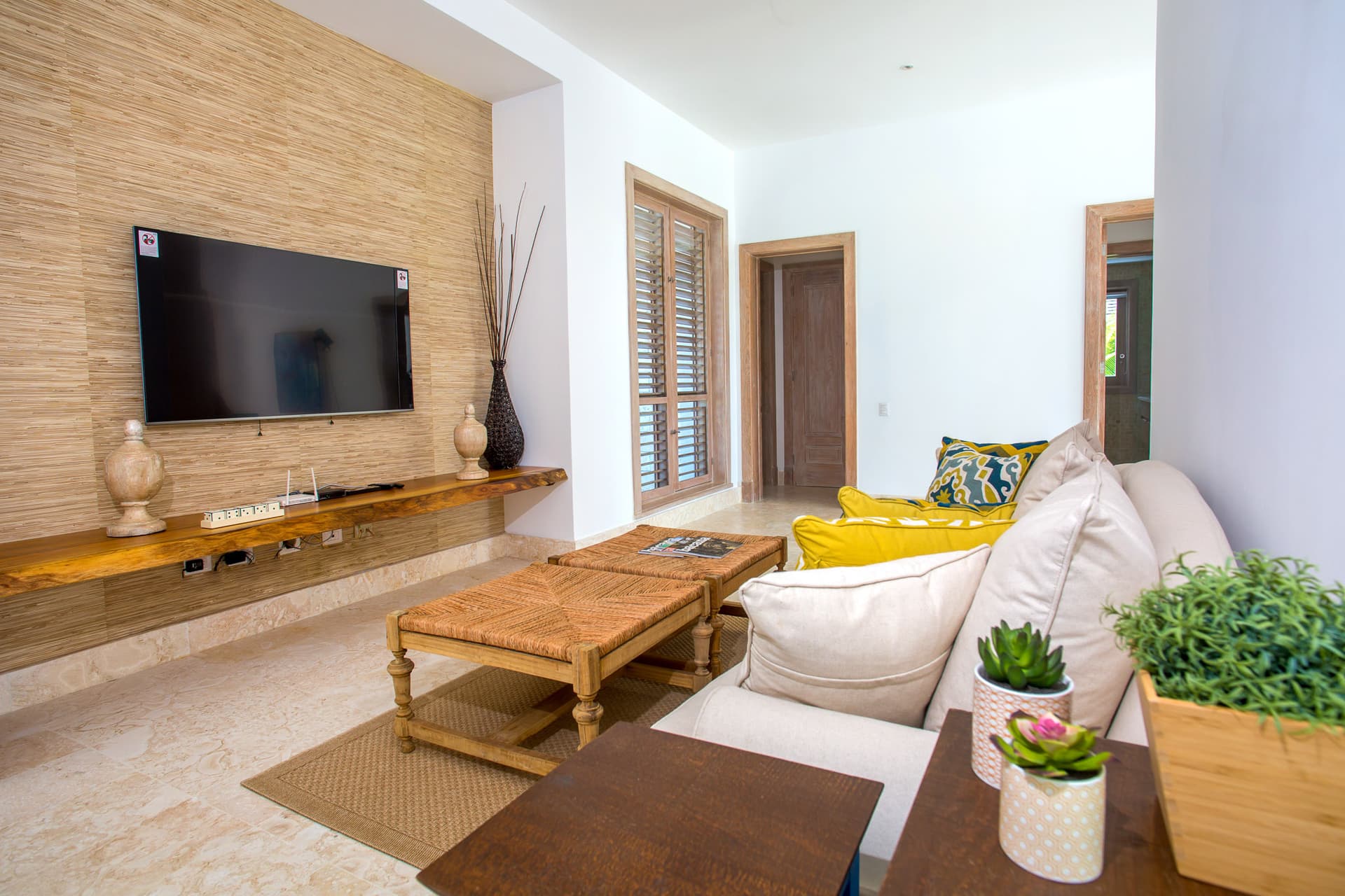 Hacienda B6 - Image 21