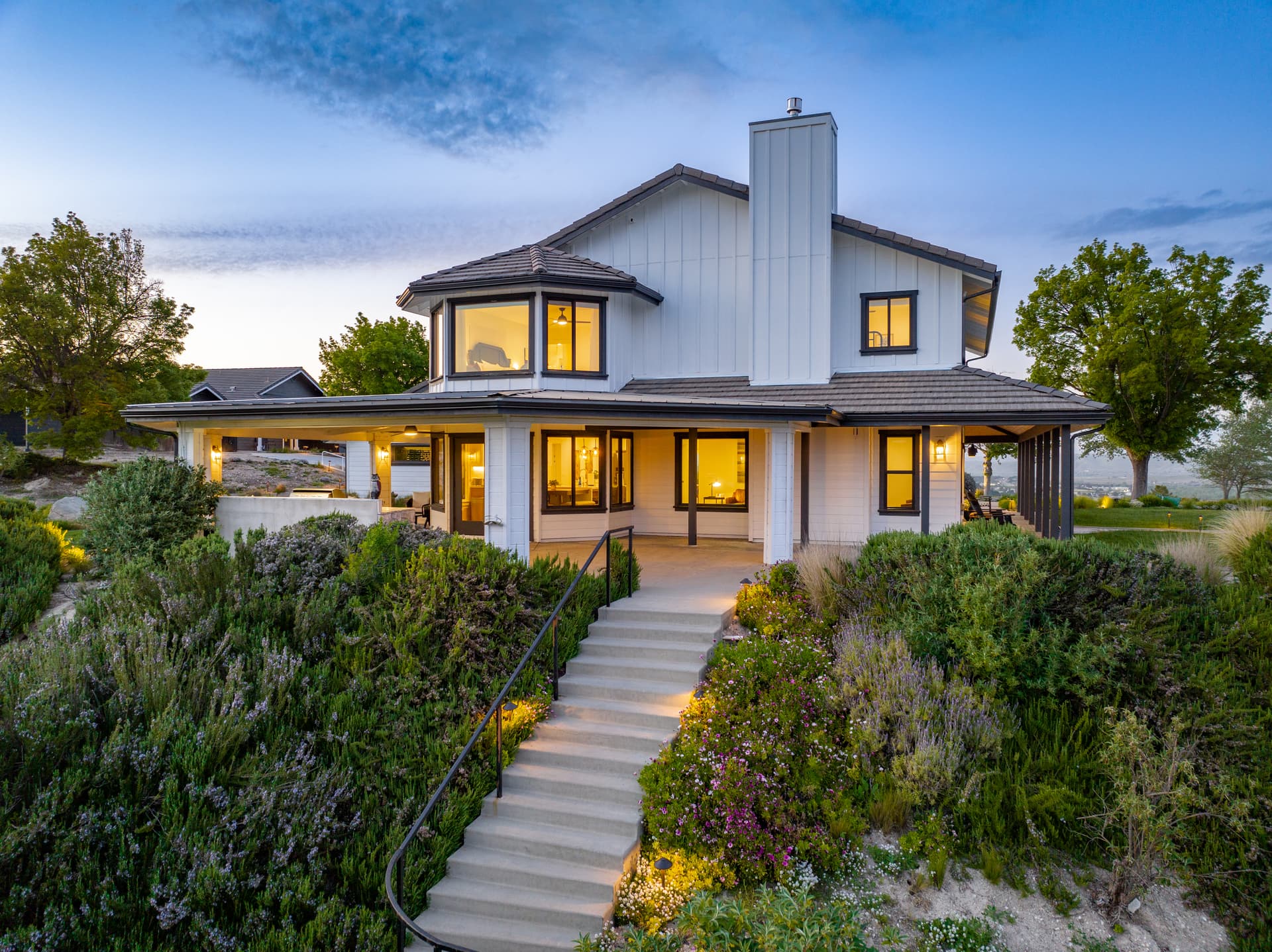 Mira Vista Manor - Image 41