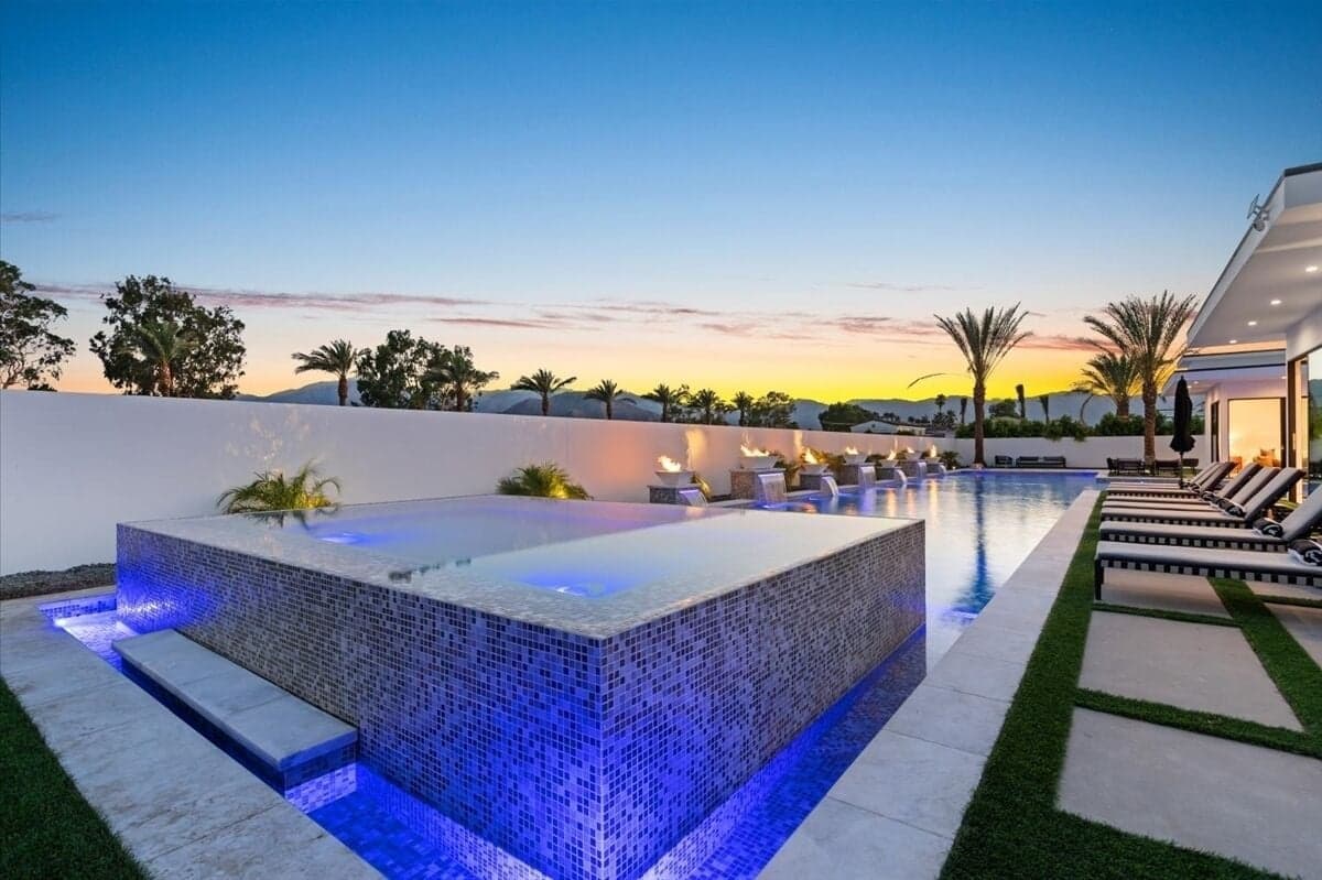 Bravo Villa #11 - Image 58