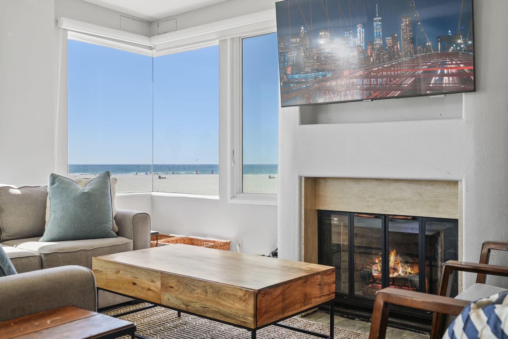 Oceanfront Palm House - Image 3