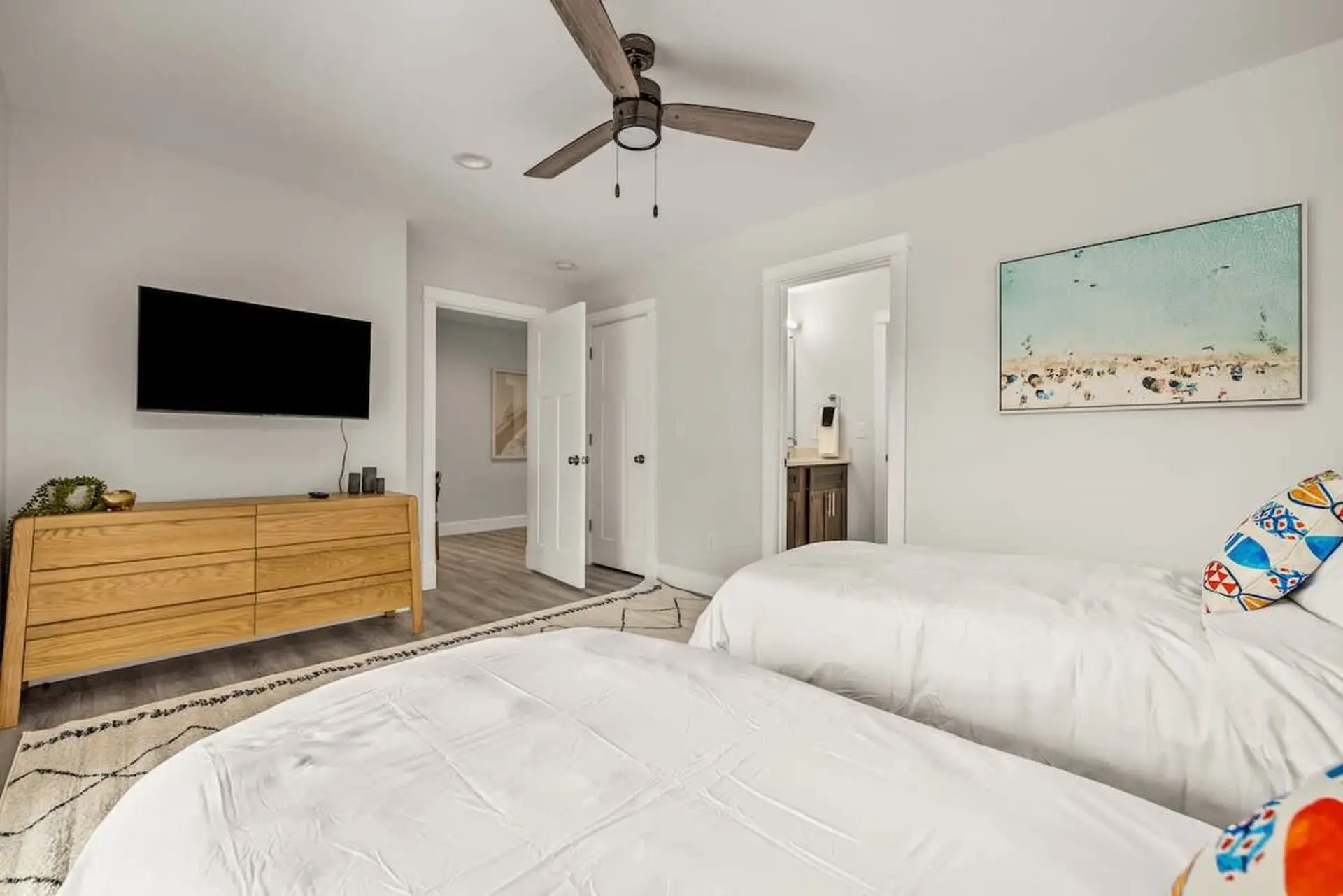 Ocean's Grove - Image 28