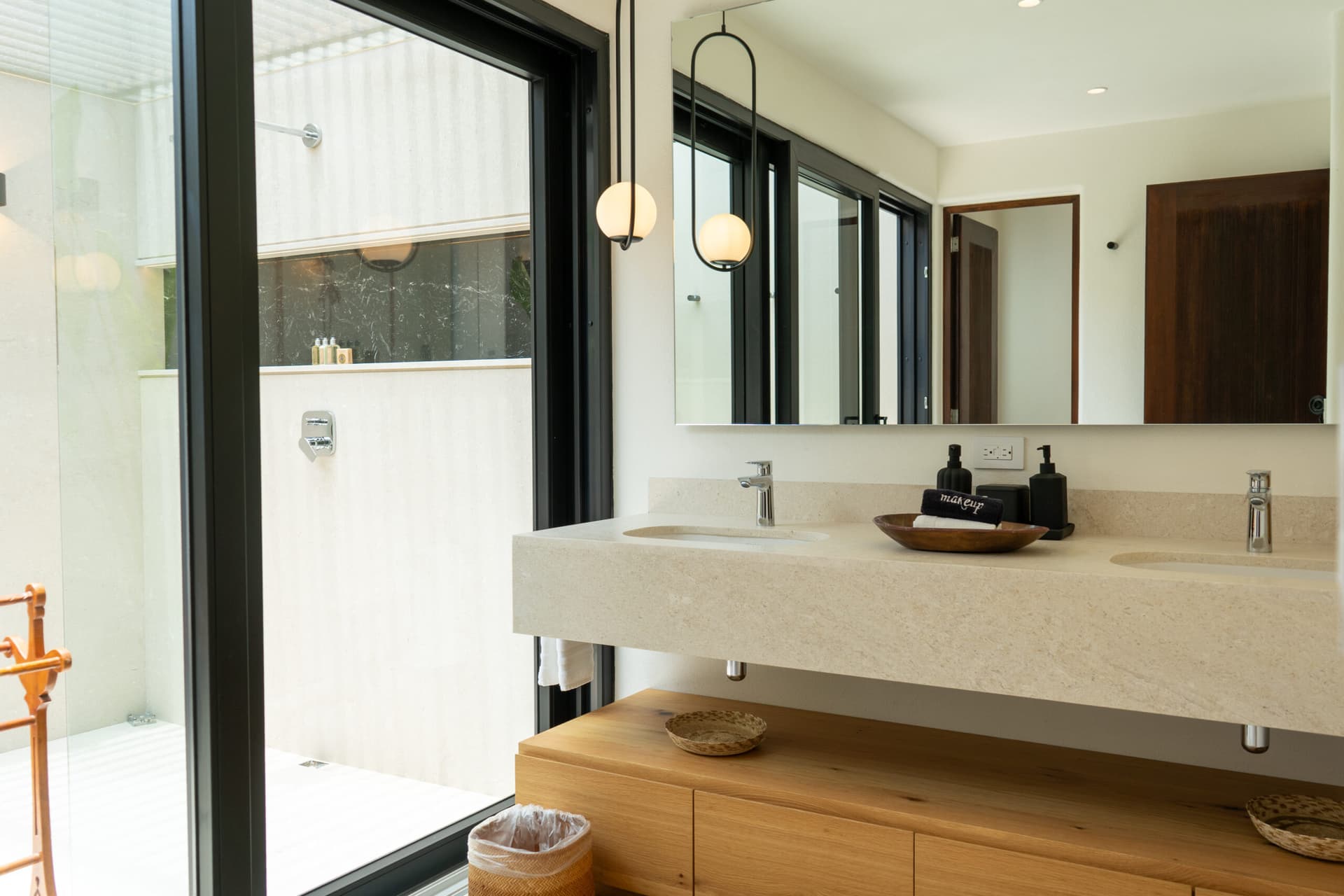 Villa Lagos #16 - Image 58