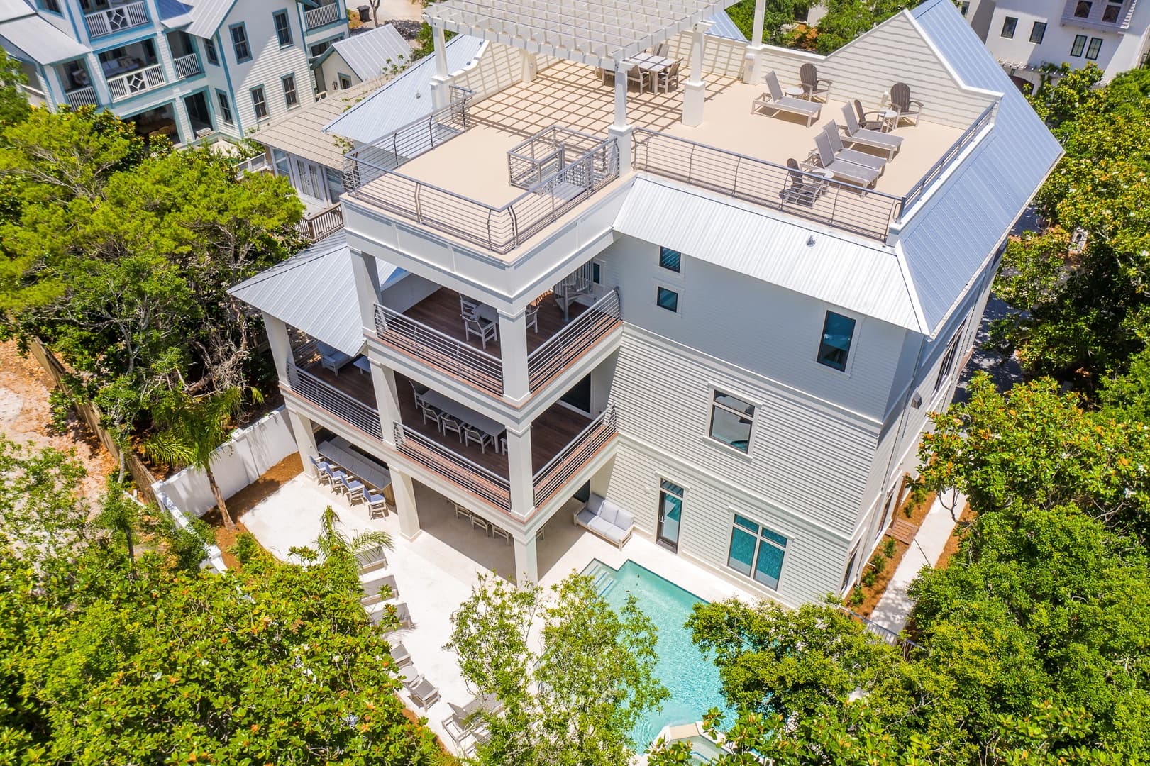 Social Manor - Image 57