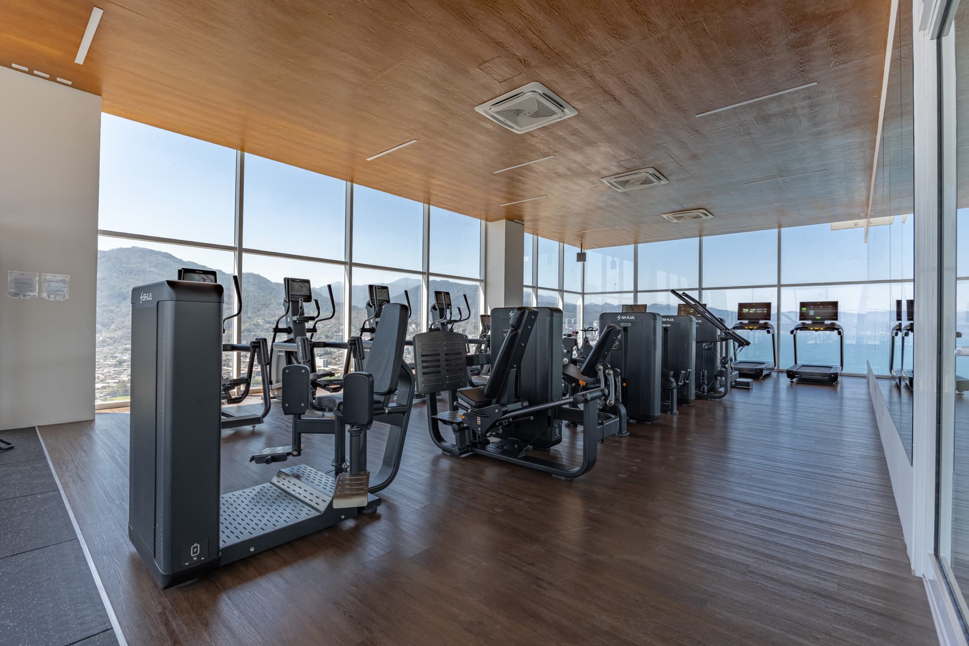 Harbor 171 Residences #803 - Image 55