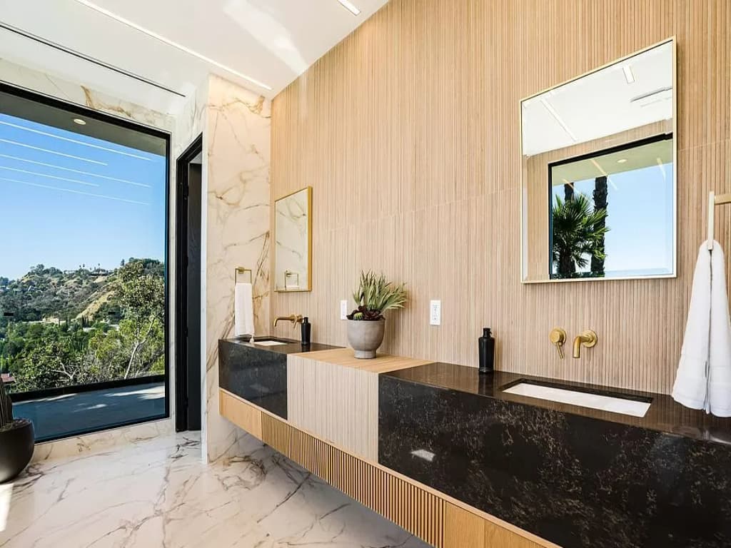 Monarch Modern - Image 30