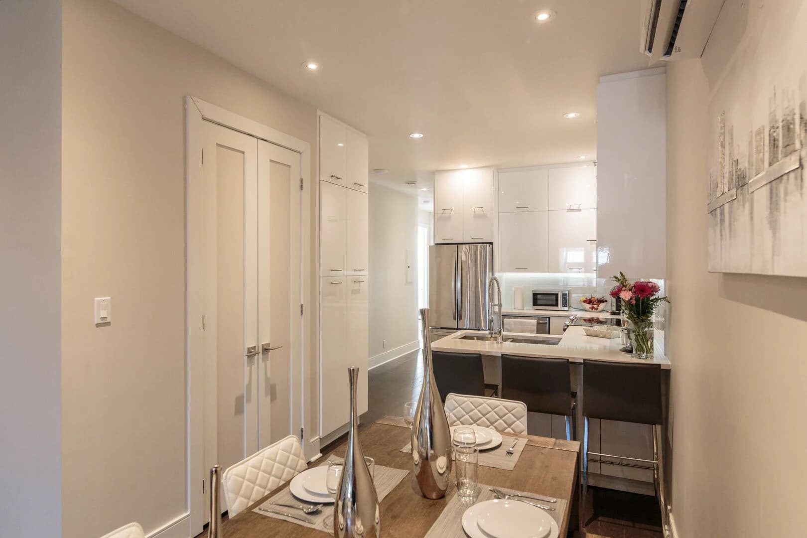 Hutchison Home - Image 18