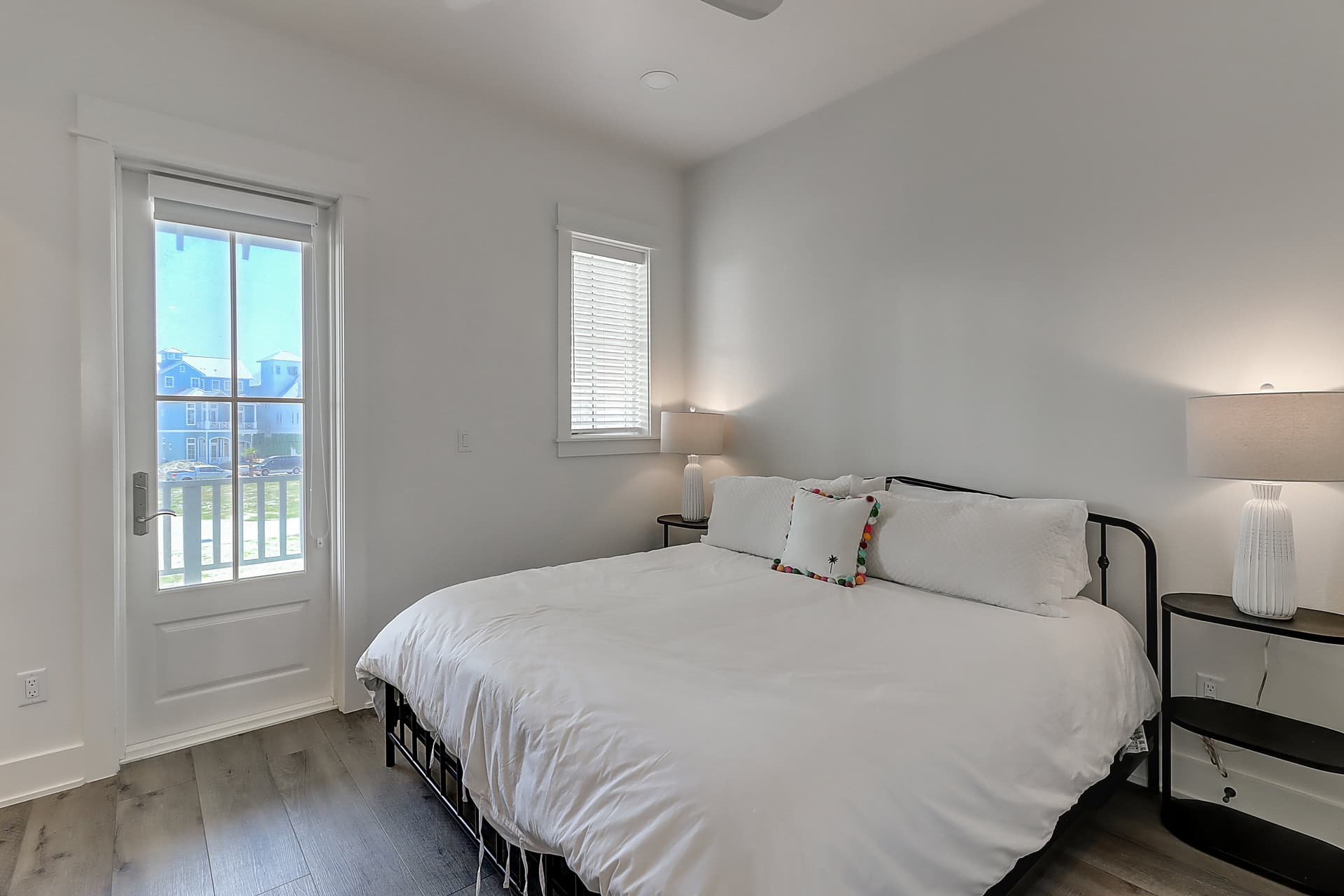 Shore Break House - Image 22