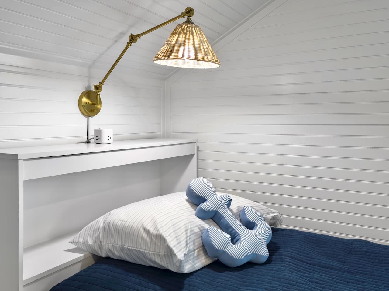 Cameron by the Sea - Image 62