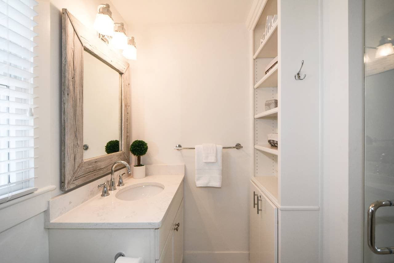 Lucky Charm - Image 21