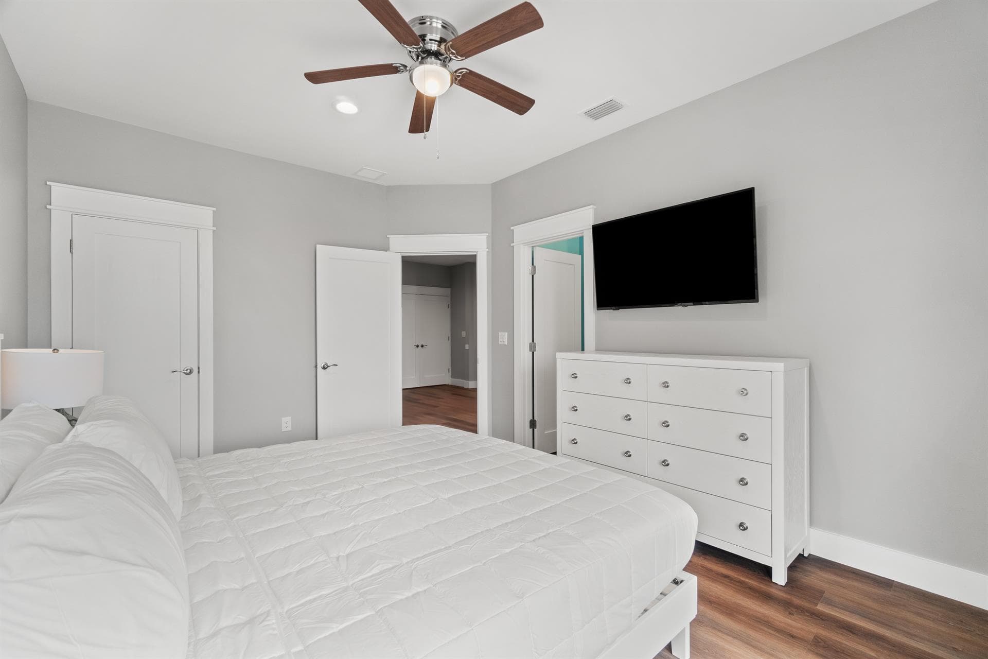 Sea Turtle Oasis - Image 36