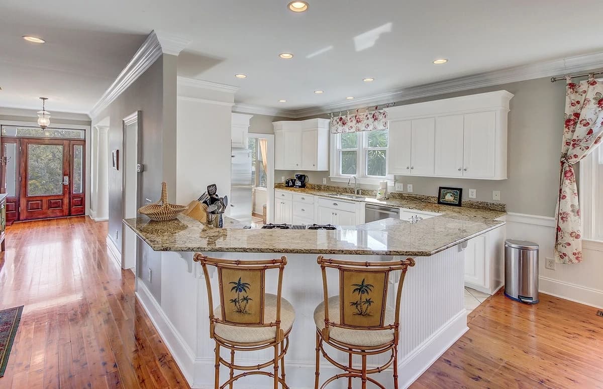 Perfect Postcard - Image 5