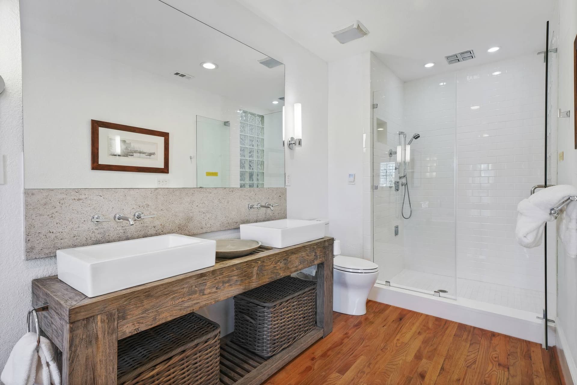 Allora House - Image 19