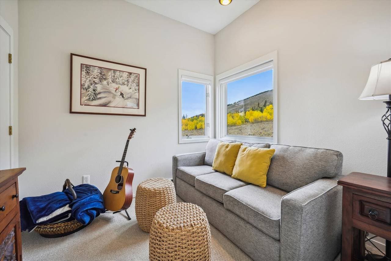 Corinthian Bella Vista - Image 15